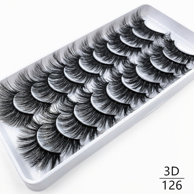 Dramatic false eyelashes