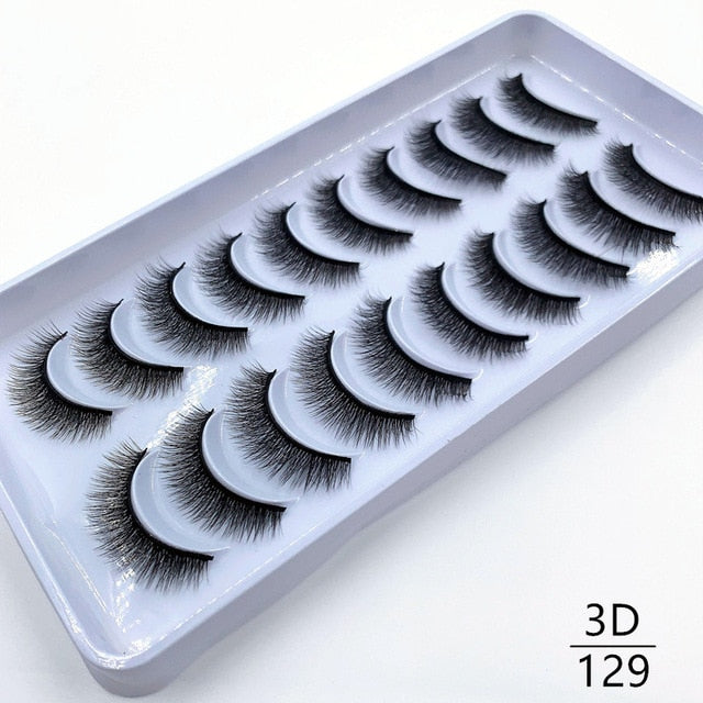 Dramatic false eyelashes